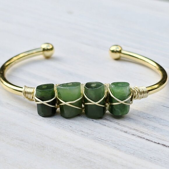 Jade 4-Stone Wire Wrap Cuff – 14Kt Gold Over Copper – Wisdom & Balance Talisman - Picture 9 of 11